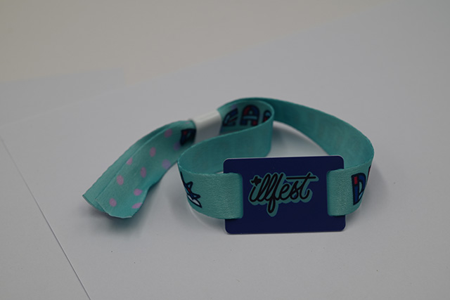 ”NFC手艺，，，，，，，，让雕像语言“————全新的艺术表达方法